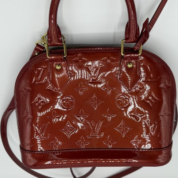 Louis Vuitton Red Alma BB - Vernis Leather. 2013 vintage! - Picture 8 of 13